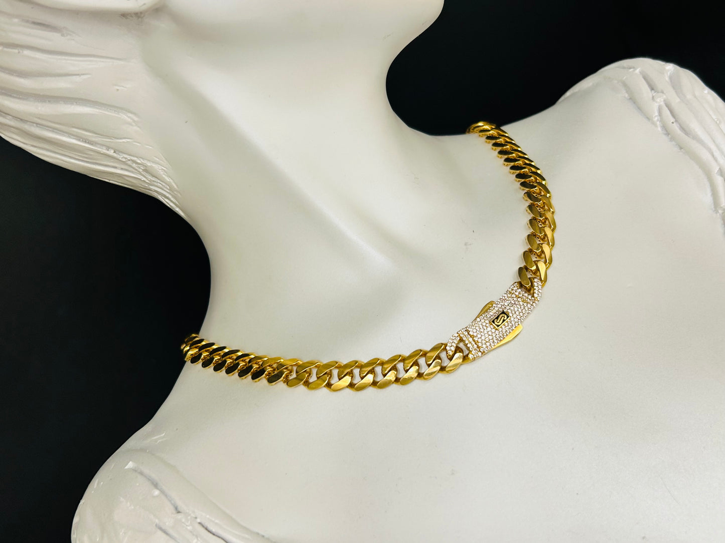 NECKLACE 21K